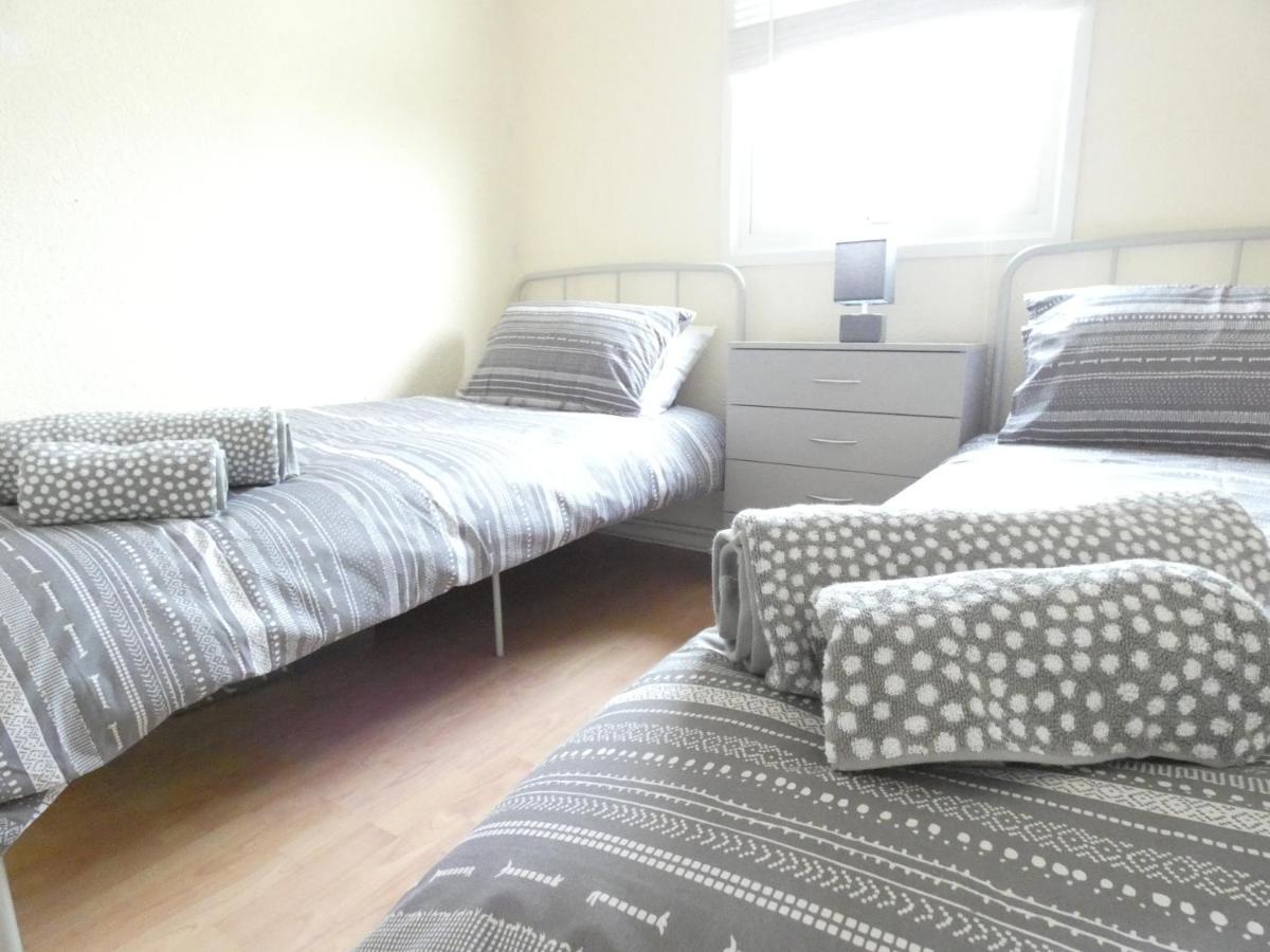 Lodge 54 Elmrise Park Llanstephan  المظهر الخارجي الصورة
